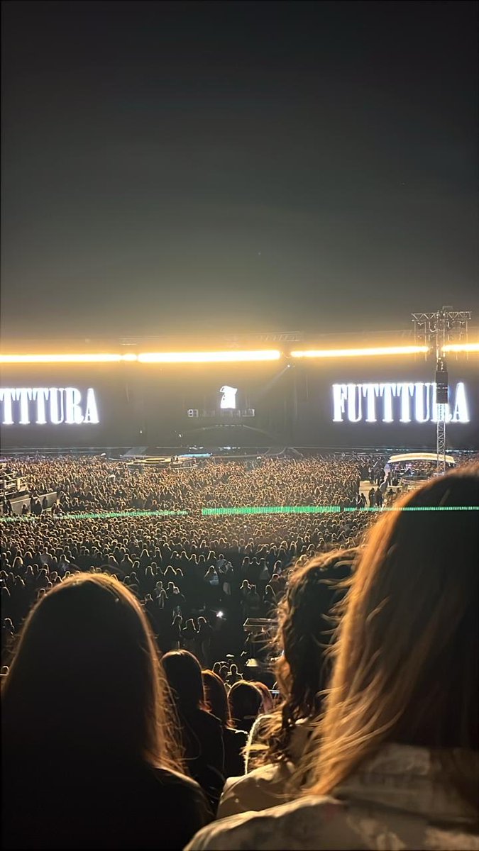 TINI News tweet media