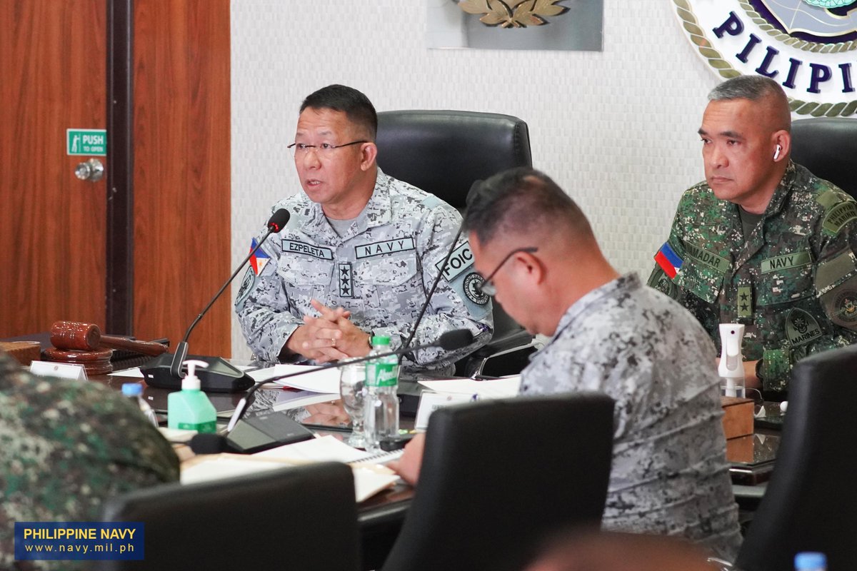 Philippine_Navy's tweet image. IN PHOTOS | PH #Navy conducts 1st Senior Leaders’ Meeting
👉🏽facebook.com/share/p/1Z71Vw…
#ProtectingtheSeasSecuringOurFuture
#ModernandMultiCapablePHNavy
#OneAFPOnePhilippines
#StrongAFPStrongPhilippines