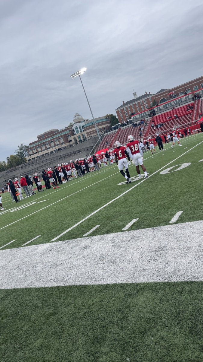 Thank you so much to <a href="/CoachAmbroson/">Jason Ambroson</a> <a href="/CoachBethany/">Corey Bethany</a>  and <a href="/landonrwright/">Landon Wright</a> for having me out to William Jewell today. I had a great time learning about the program and what it takes to be a Cardinal.