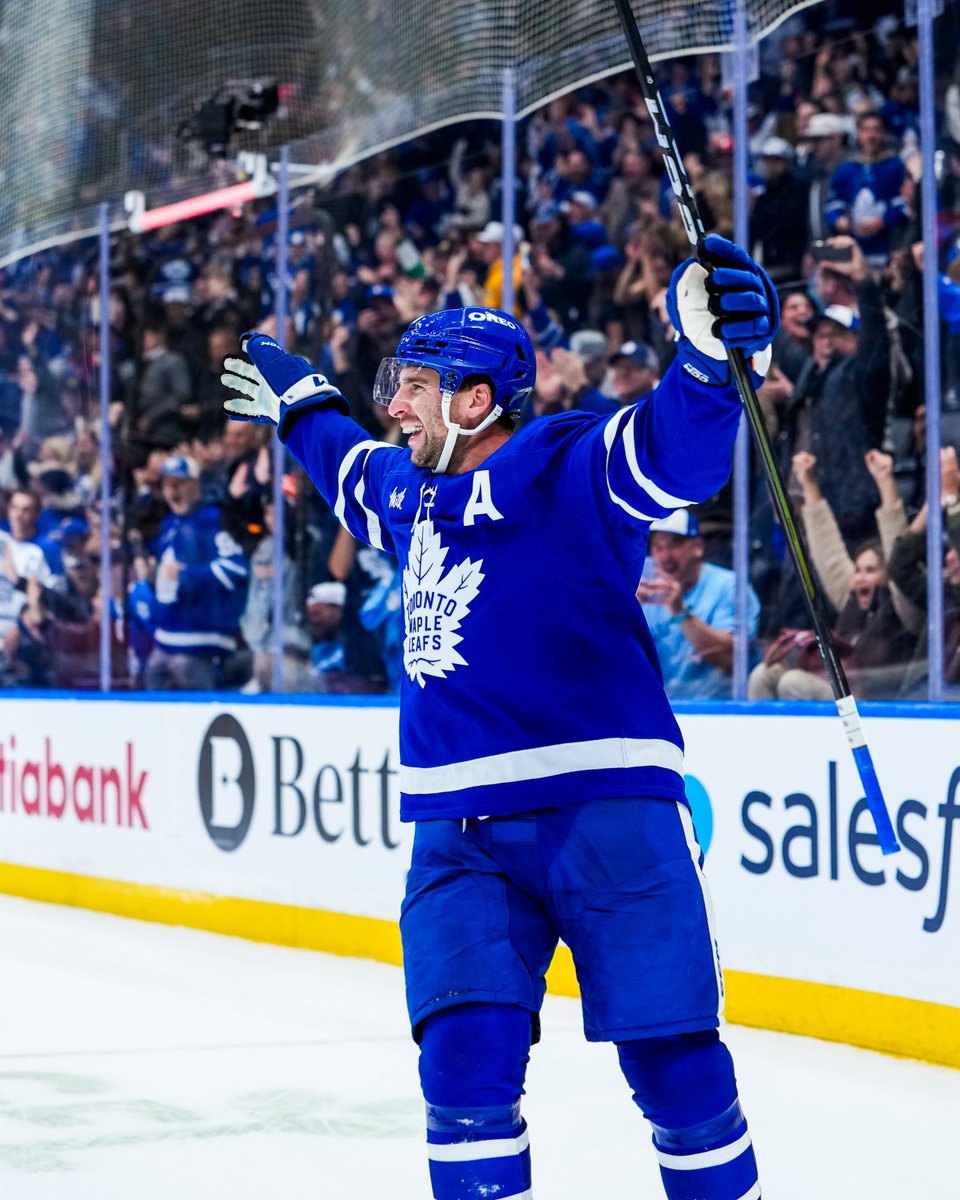 MapleLeafs's tweet image. Johnny ๐