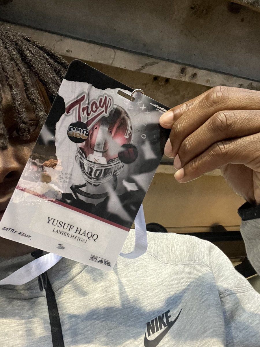 Exited to be at troy university today!!!@BullyMaxElite <a href="/CoachTMaloof/">Coach Tyler Maloof</a> <a href="/LanierRecruits/">#RecruitLanier</a> <a href="/RecruitGeorgia/">Recruit Georgia</a> <a href="/LanierFootball/">Lanier Football</a> <a href="/CoachWright37/">Dontae Wright</a> <a href="/coachmartin10/">Miles Martin</a>