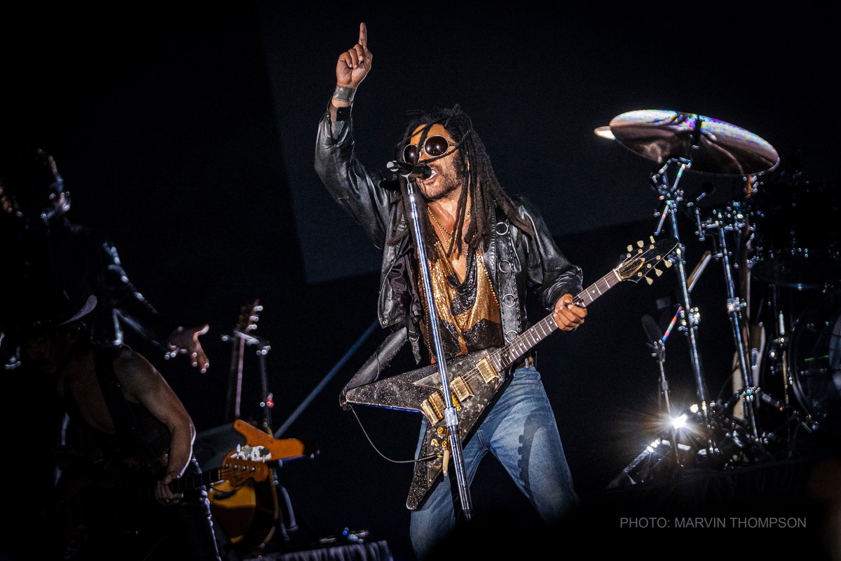 Lenny Kravitz  last night at Baha Mar 2025 Bahamas Culinary and Arts Festival.📸
