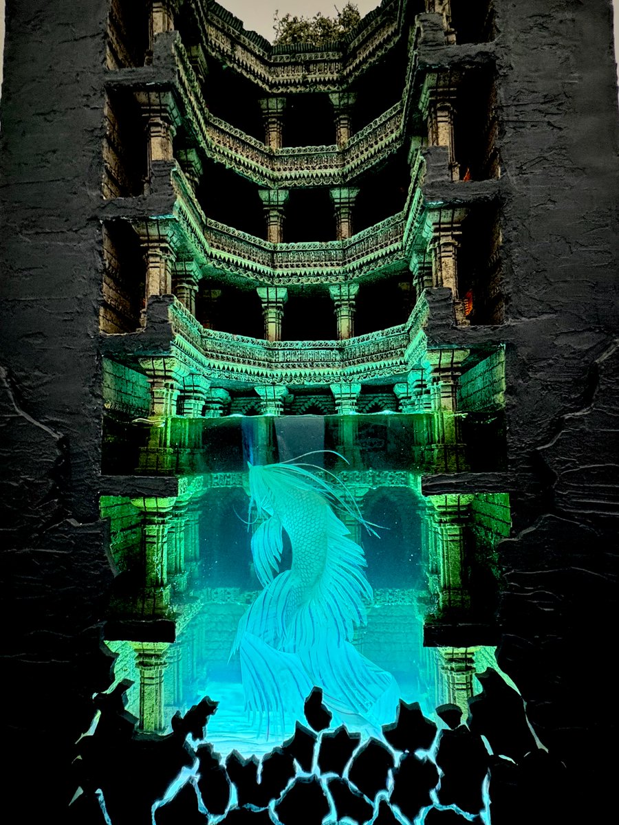 #レジンワークス2

見に行ってきた！
一番の目当ては、たらそほびやさん(<a href="/THobbyer/">たらそほびや Thalasso hobbyer</a>)だったけど、全部の作品見てキャッキャしてた

ご本人様とも少しお話しさせて頂けたけど、アレが好きです！コレも好きです！次も楽しみにしてます！！って言いながら、袋に詰めたハッピーターンを渡す妖怪だったな