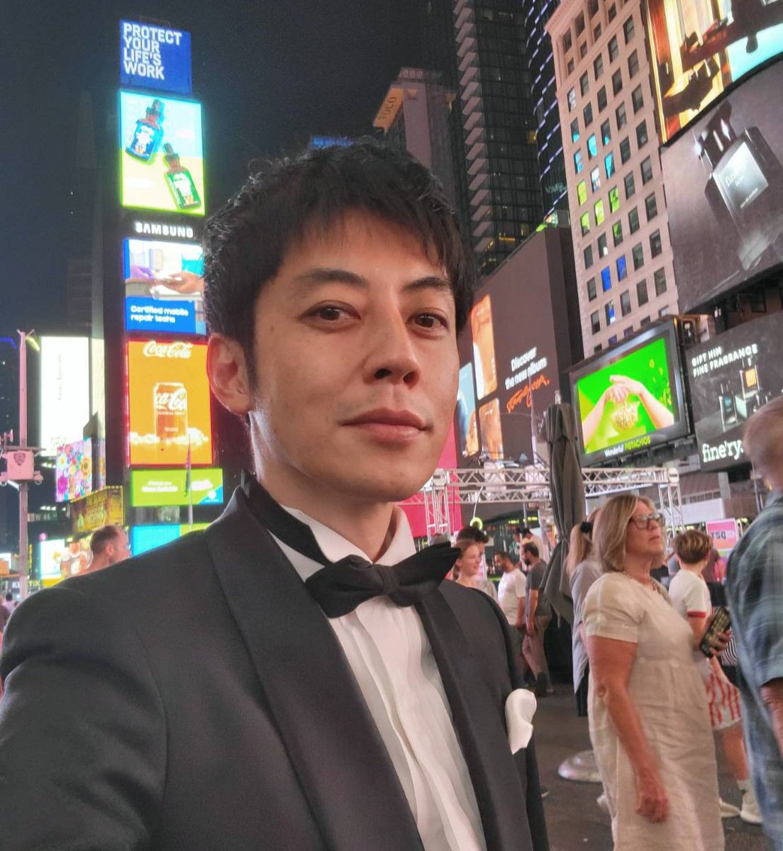 「世代ごとの武器」は確実にあって、
１０代は友達だし、
２０代は体力だし、
３０代は技術だし、
４０代は人脈だし、
５０代は健康だし、
６０代は愛嬌…といったところ。
年齢によって戦い方の質は変わってくる。

２０代の言う「量より質」は寝言だ。
量をこなさないと質には到達できない。