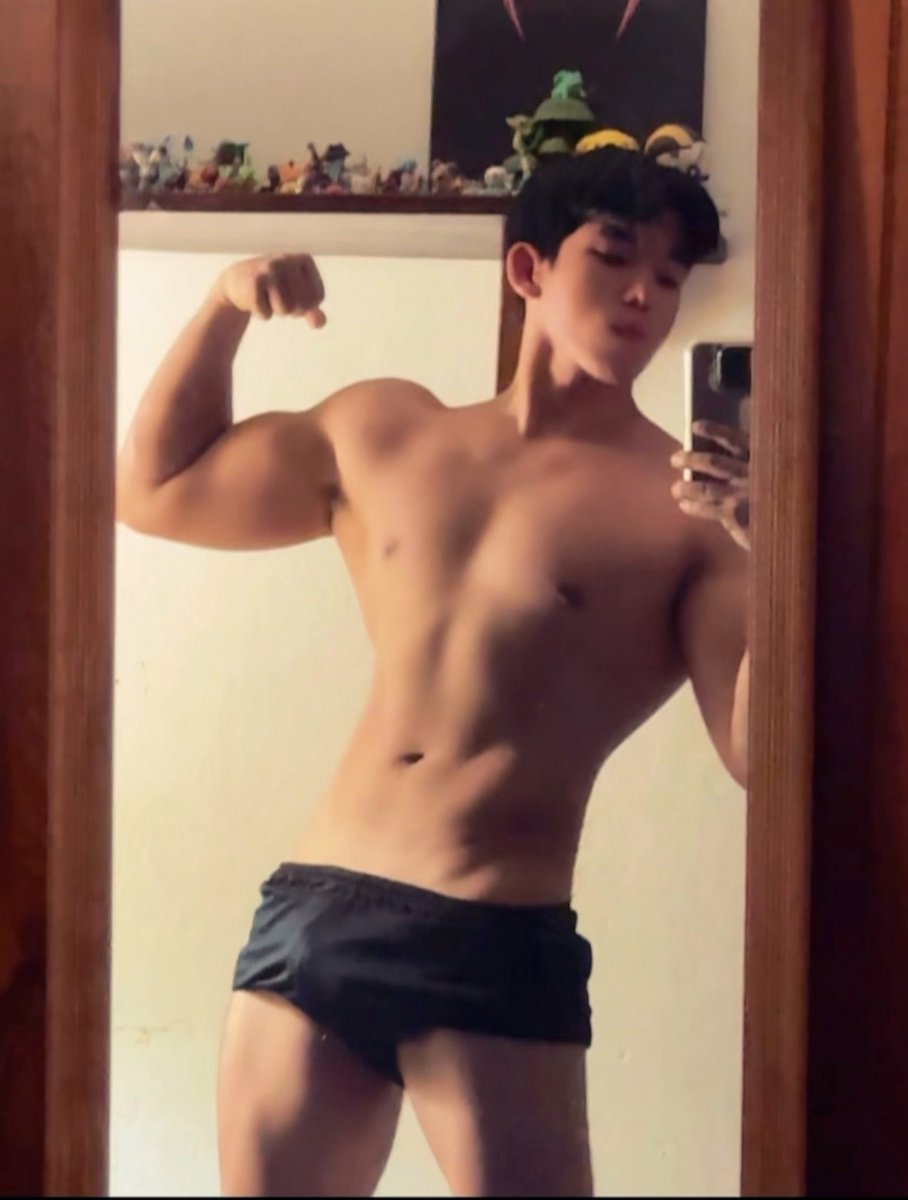 Internet boy🕹️ tweet media