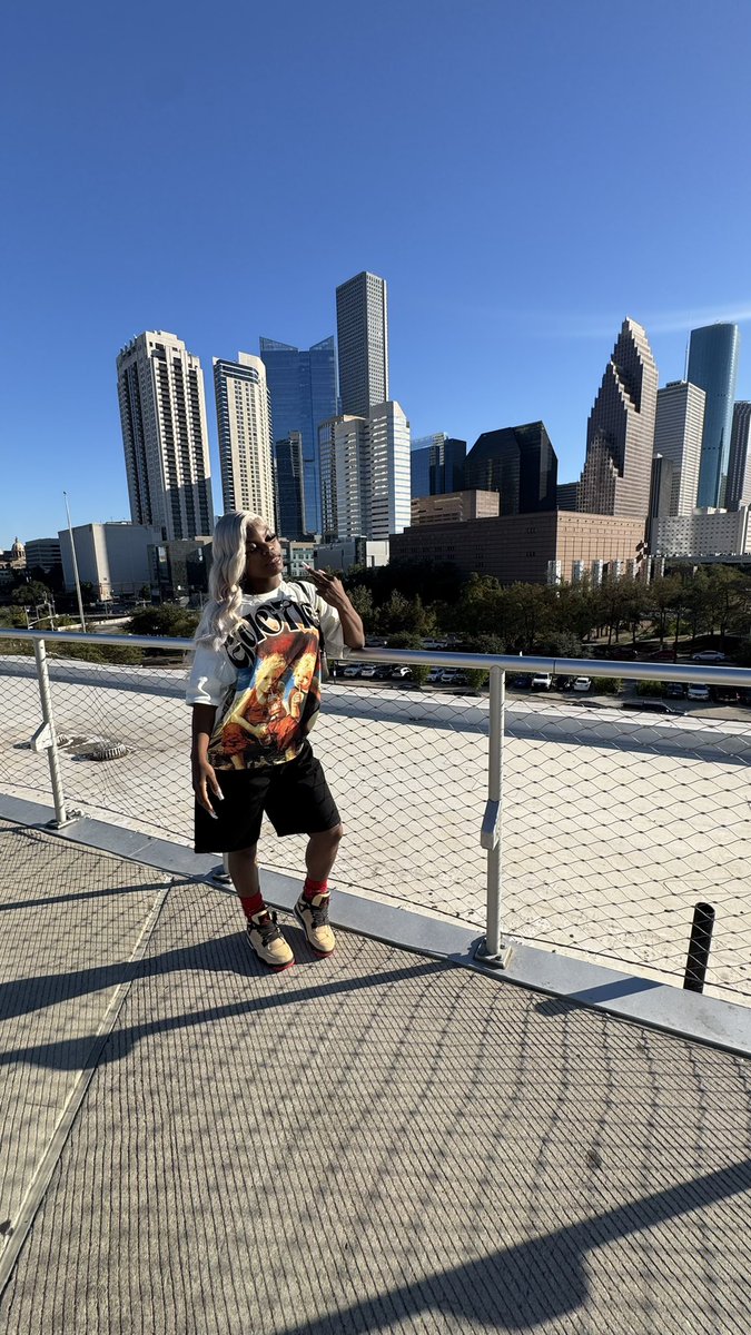 nene (@prettygirllne) / Posts / X
