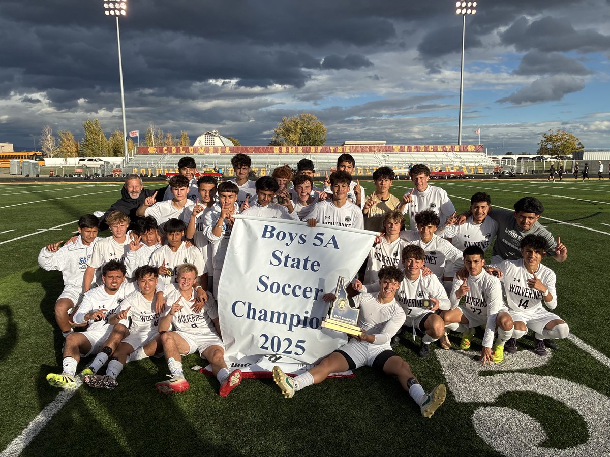 Mateo de la Torre 4.5 ⭐️ tweet media