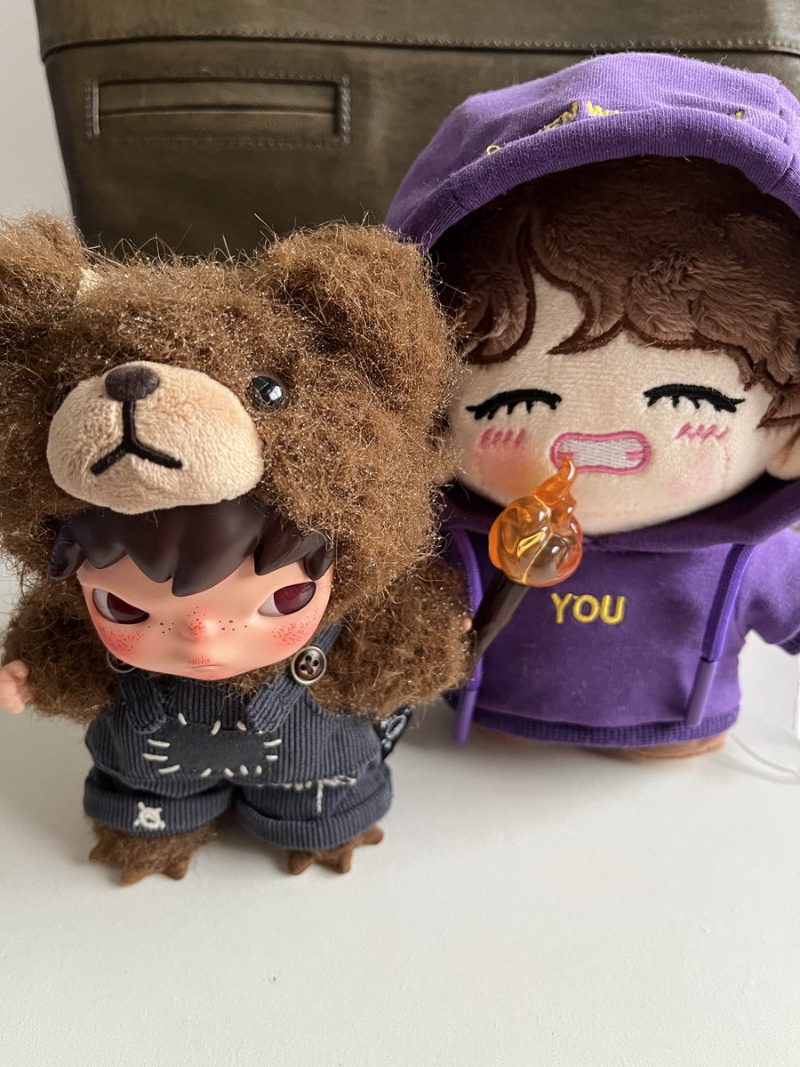 miwa08221's tweet photo. 昨日、我が家にもヒロノちゃんがきたー

可愛いすぎる😍
テテちゃんソックリ🐻💜

可愛いお家型の箱に入ってよ🏠

#BTSV 
@BTS_twt 
#BTSARMY
#HIRONO https://t.co/SepixxYlT4