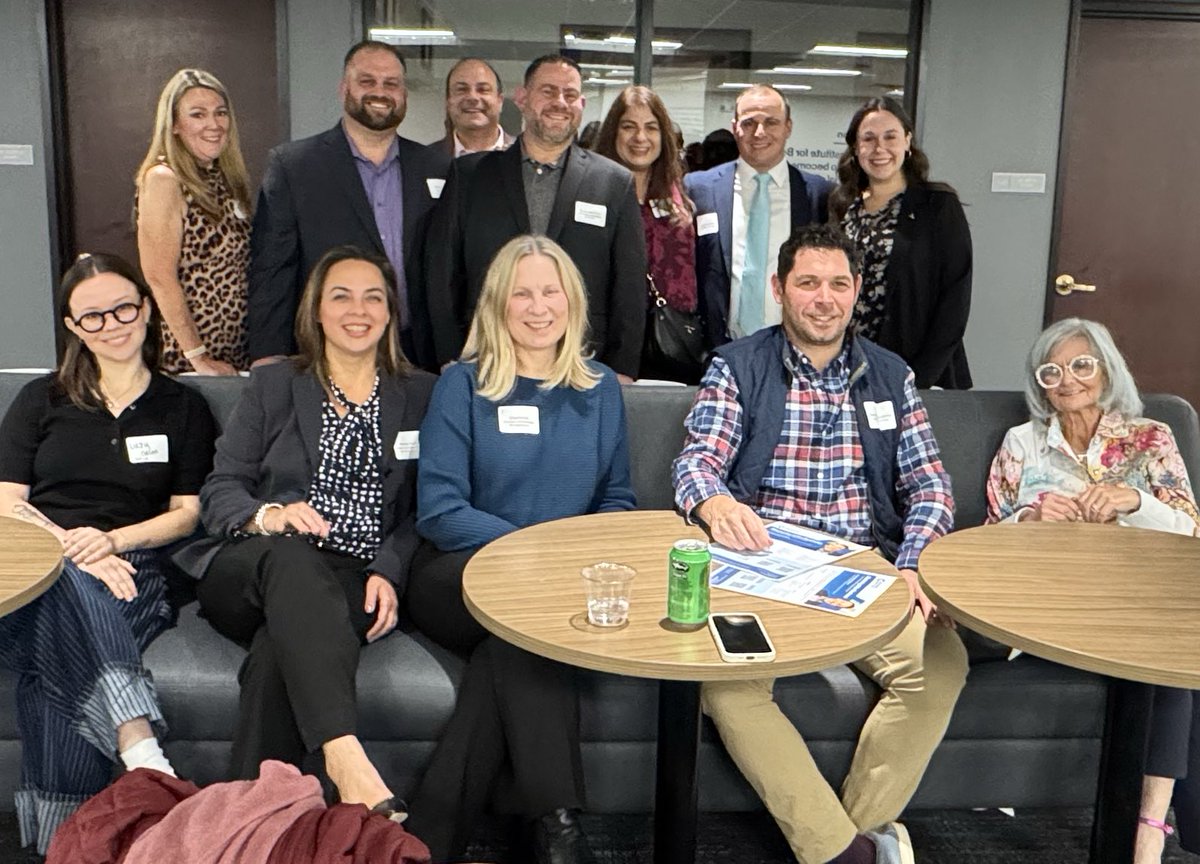 Mrs. Pavic tweet media