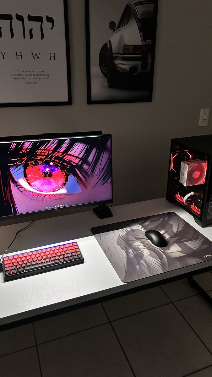 isacsetup's tweet image. aula hero 68 🥵 #desktopsetup