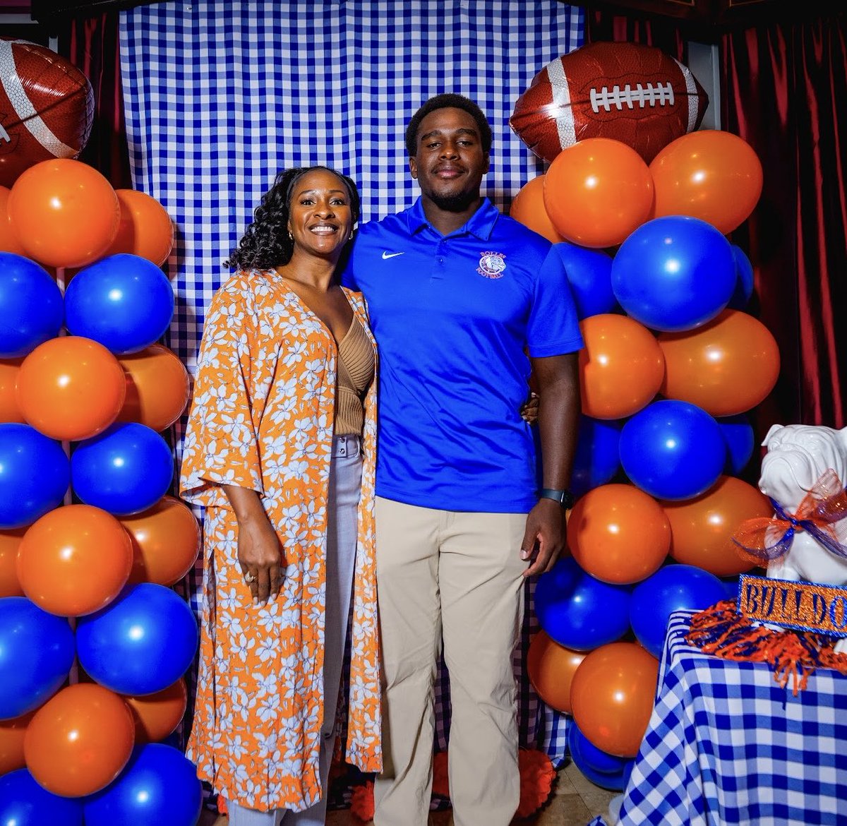 Jazwaz3's tweet photo. What a great week celebrating our seniors. https://t.co/k4E2A5aHtq