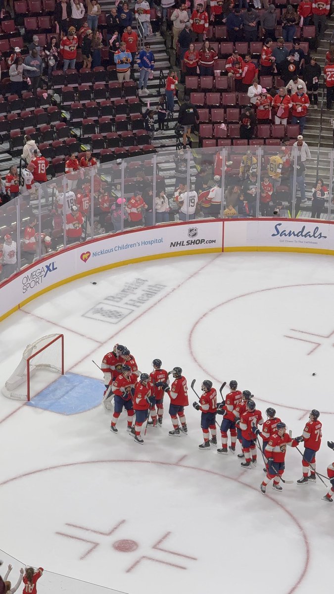 Bobrovsky nuggie line in full effect <a href="/FlaPanthers/">Florida Panthers</a>