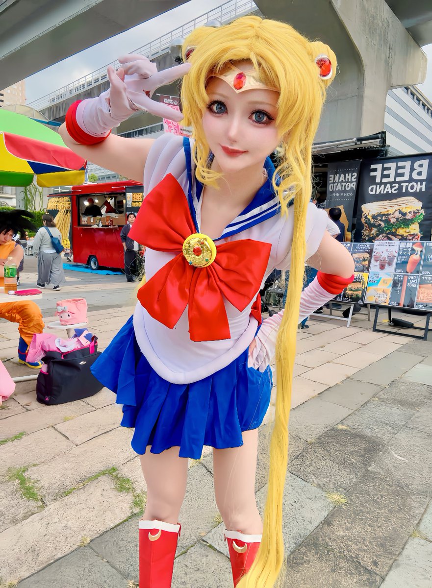 昨日はたくさん声かけていただきお写真いっぱいありがとうございました🌙❤️
今日は銀魂の神楽でいます🐼
銀さん、フリーレン、ヒンメルも一緒💞
ぜひ遊びにきてね🥳❣️
#六甲アイランドハロウィンフェスティバル