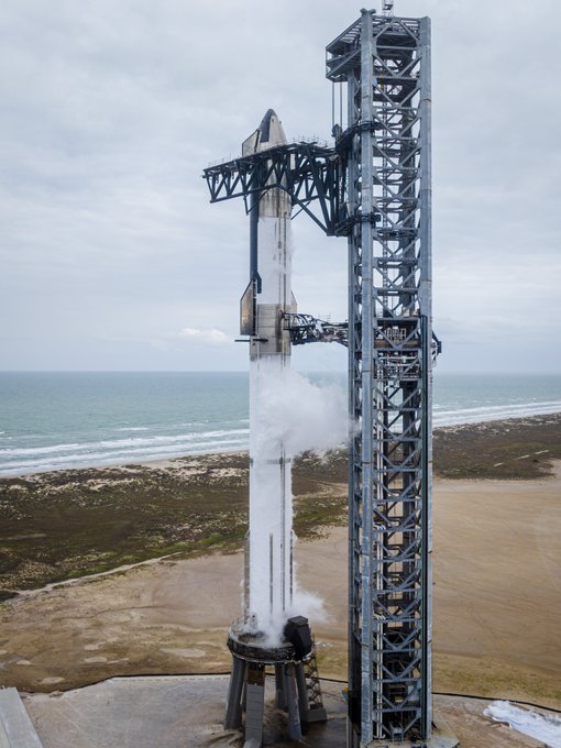 isaiahPVT's tweet image. After many years of testing vehicles, building ground systems, and constructing an orbital launch pad, it was time for the first orbital launch attempt of Starship.