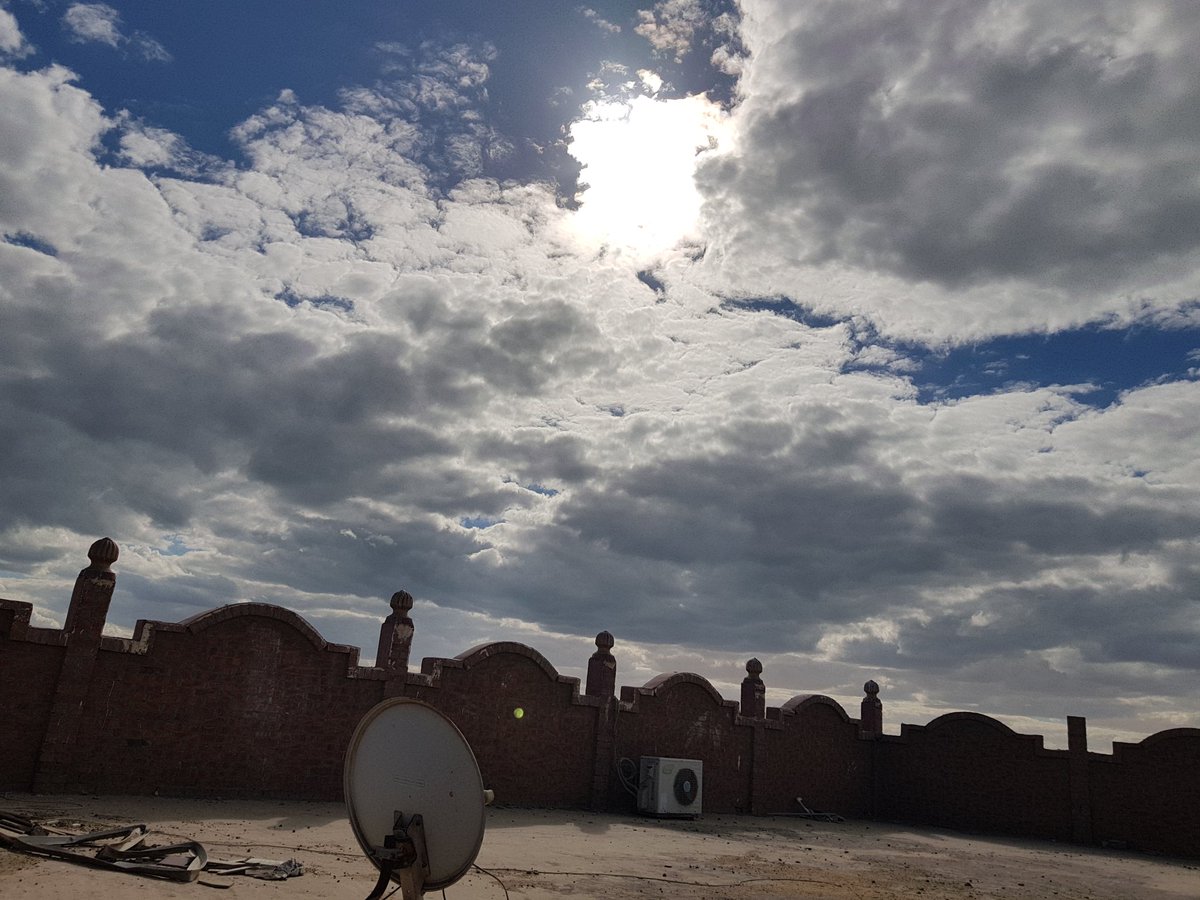 عَبـوُدي tweet media