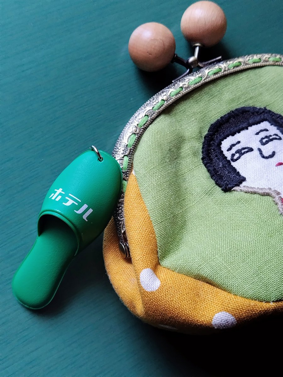 ★ぐっち★様 楽天市場】チェリービジューモチーフ付きスカラネックプル