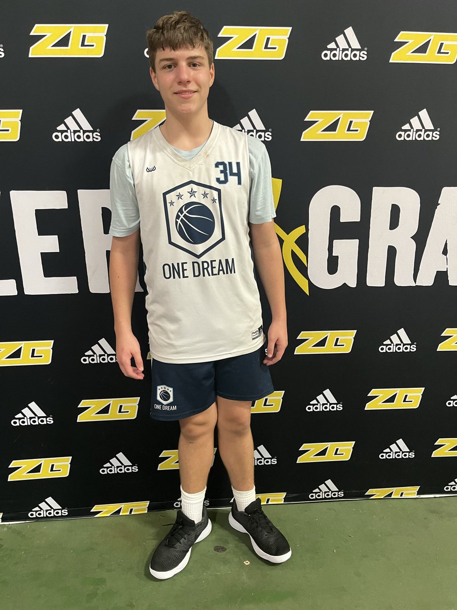 Congratulations to Jeremiah Leland of <a href="/OneDreamNH/">One Dream Basketball</a> - White on winning #ZGPOTG 🚨🏆

#ZGBelt