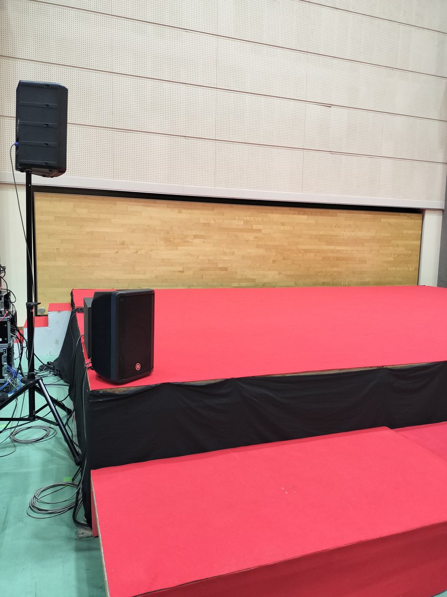 本日10時半から神戸外大フラメンコ部さんのステージが始まります！
場所はメインアリーナです！
ぜひお越しください！

#神戸高専祭 #フラメンコ