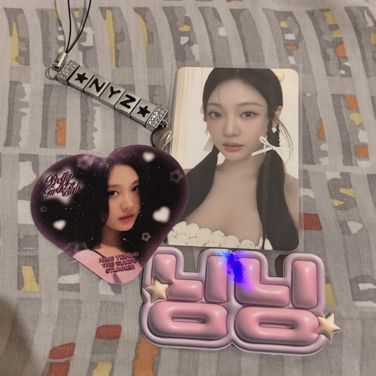 ning9yus's tweet photo. wts lfb ph

ningning coquette &amp; aniks
450 payo
clean, but x sensi
gcash &amp; jnt only
reply or dm

aespa ningning season’s greetings ballet coquette photocard pc poca https://t.co/gu8erqaZGF