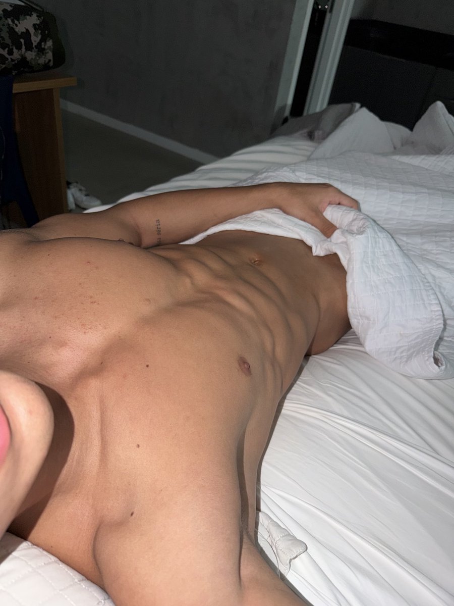 vem ver minha parte safada 🥵
privacy.com.br/@machdove