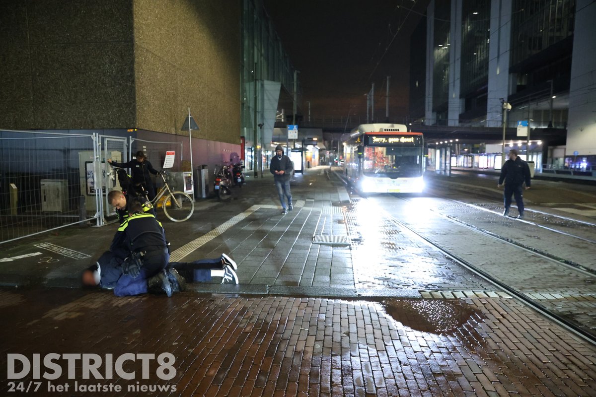 Man aangehouden na vernieling nachtbus in Den Haag