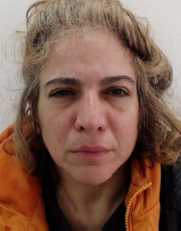 desaparecidaorg's tweet photo. Jorgelina Zucarello tiene 48 años, desapareció el 15/10/25 en Quilmes, provincia de Buenos Aires. Se hizo la denuncia. Por favor compartir y avisar #Urgente a la policía local, o al ☎️ 911 

#Quilmes https://t.co/gxZmS4skYc