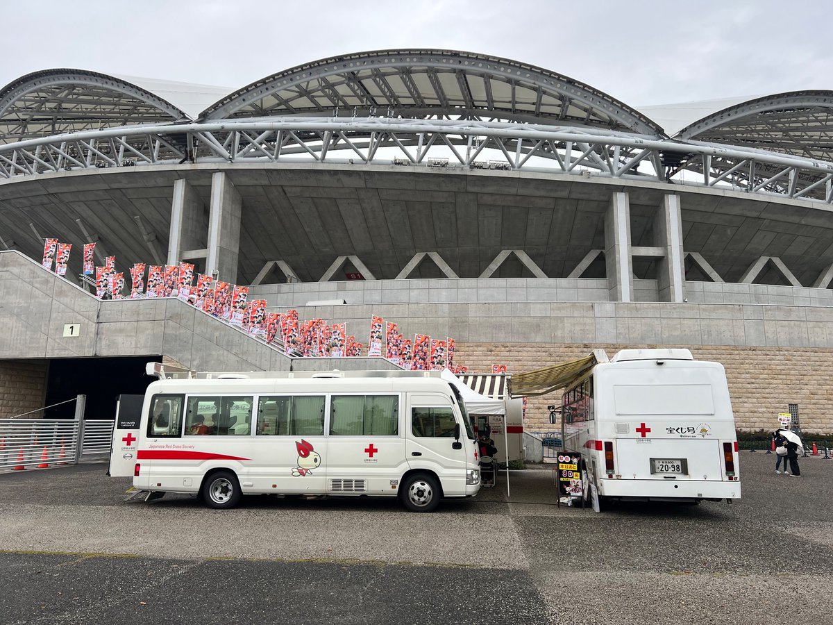 albirex_pr's tweet image. ／
「つなげよう献血の絆キャンペーン」🤝
＼

本日の試合会場で献血にご協力いただくと、#高木善朗 選手、#藤原奏哉 選手、#橋本健人 選手をモデルに起用したポスター・クリアファイルをプレゼント🤩👏

この機会にぜひ、ご協力お願いします‼️🩸
#albirex #アルビレックス新潟
