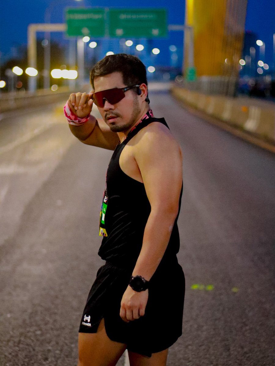 724Ztk's tweet photo. 27min: 5km .... #loveallaround #happyallaround #loveallaround #loveyourself #bemybear #menpose #selfie #ztk724 #LazadaRunTH2025 #5km #5kmrun https://t.co/3aaGQPmafn