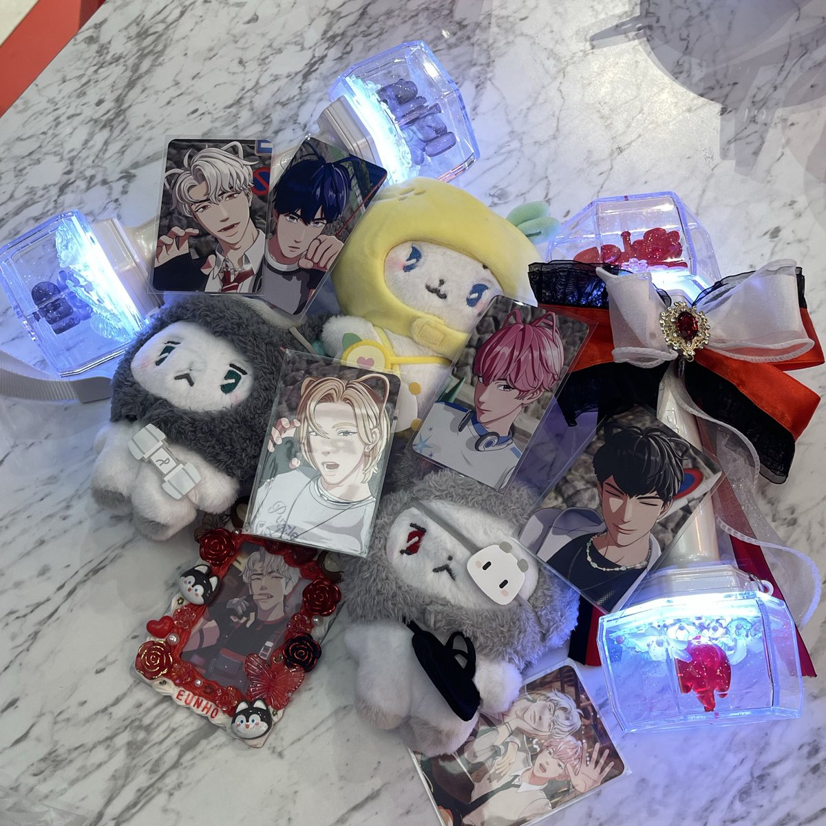 toeyrjr_'s tweet photo. 💙💜💗❤️🖤

#PLAVEBKK2025 #DASH_Quantum_Leap_in_Bangkok https://t.co/ZNCP3MhhbO