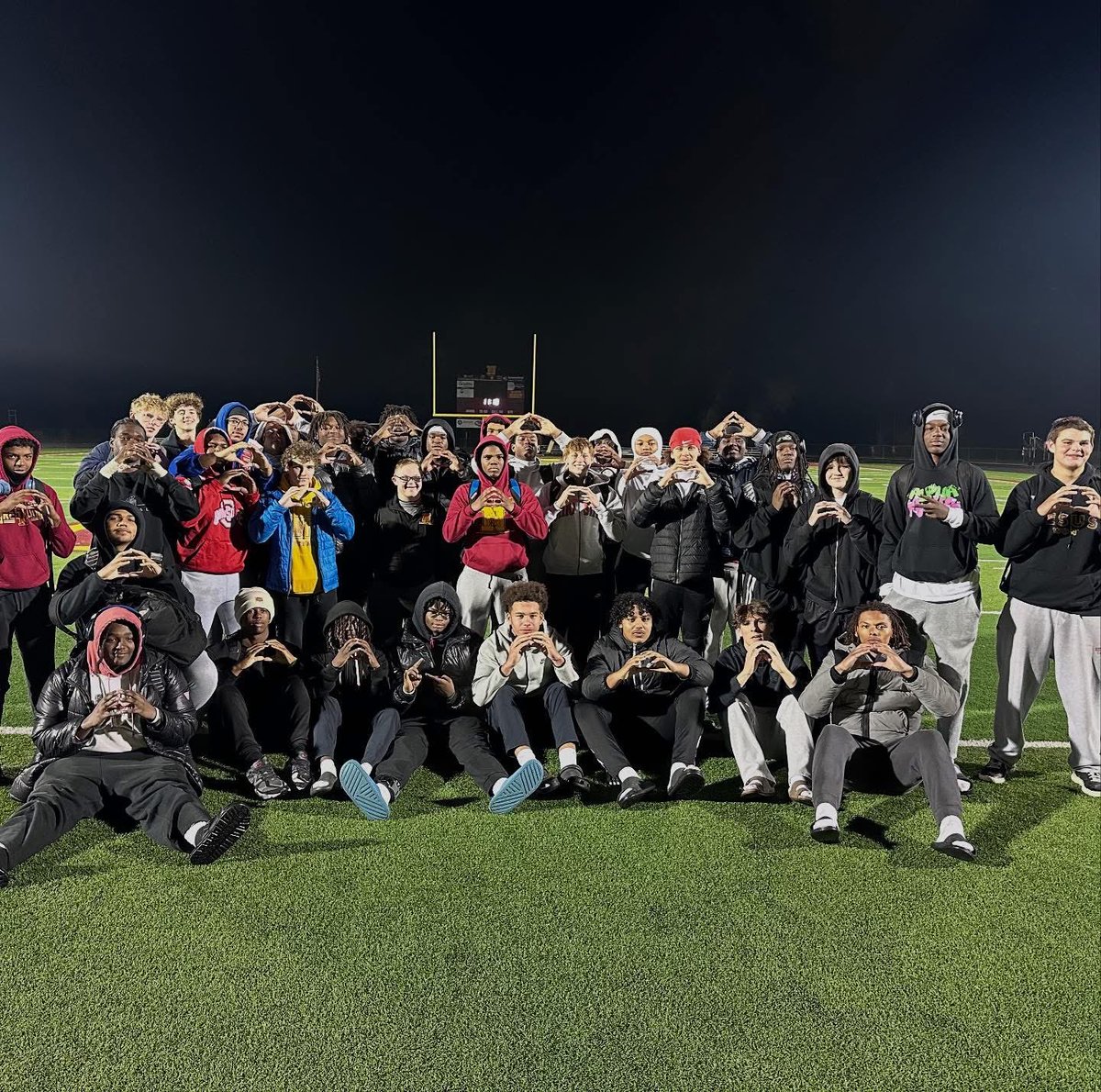CoachDougPryor's tweet photo. Hats off to our Seniors on winning our last game!  They battled through a lot this season but stuck together and put on a great show tonight!  I'll miss them a lot but I know they'll go on to have a lot of success in life!  Go Warriors!! 👊🏾🏈 https://t.co/lLudskHLus