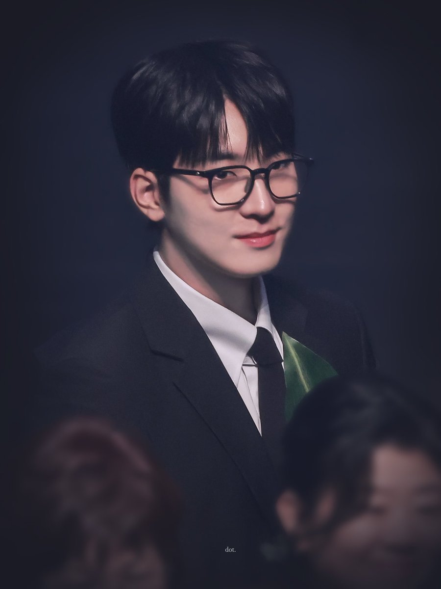 thirdz90's tweet image. 😁