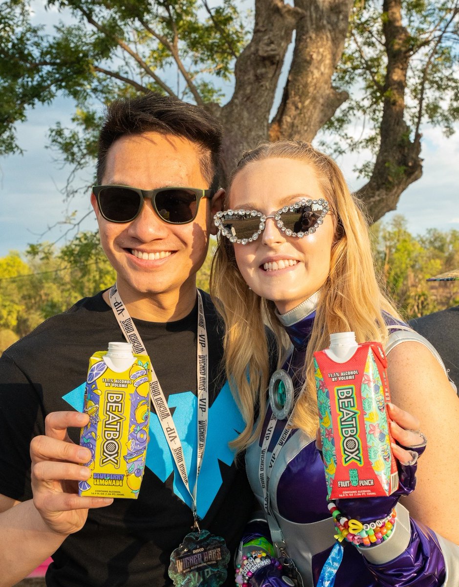 Thanks to <a href="/BeatboxBevs/">BeatBox🧃</a> tasty party punch for fueling the magic! 🌙