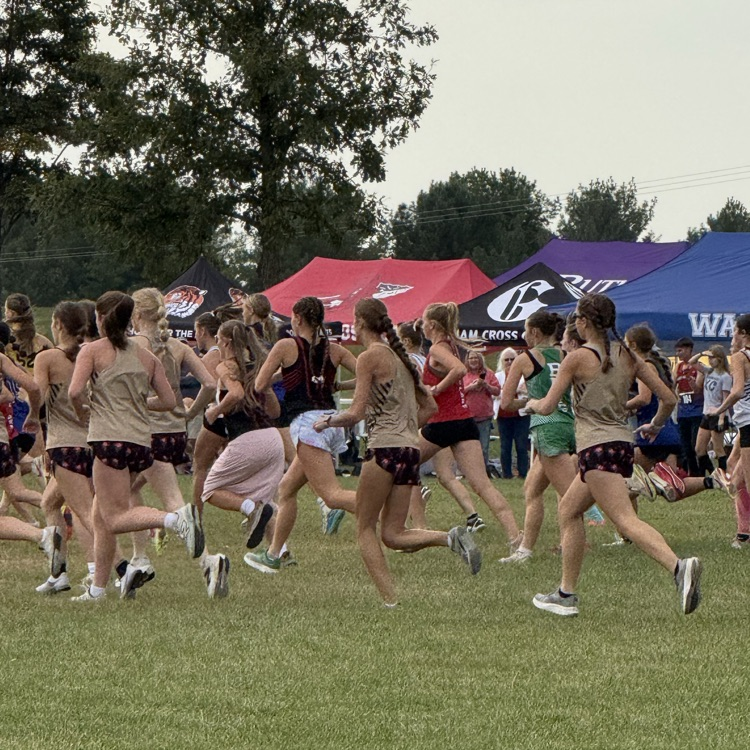 Graham Cross teams close out their seasons today at Troy Regionals.  Great group of seniors ran their last HS Race.  Thanks for the dedication and leadership this season!