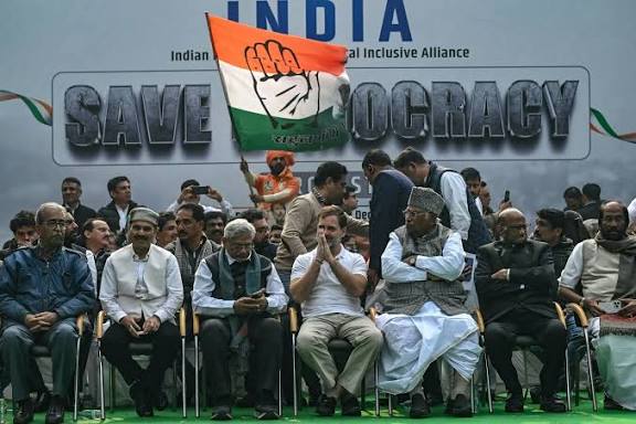 TheIncNews's tweet photo. यदि आप हमारा दर्शक हैं, ट्विटर पर नए हैं और आपके 10K या उससे कम Followers हैं। फिर मुझे फॉलो करें और इस मैसेज को रीट्वीट करें । 

आइए एक साथ आएं  को मजबूत बनाएं। 

 ▪️ जिसको फॉलो BACK अभी तक नहीं मिला , COMMENT करे और जिसको मिल गया वे RT करे  

Only For First 5000 Verified User