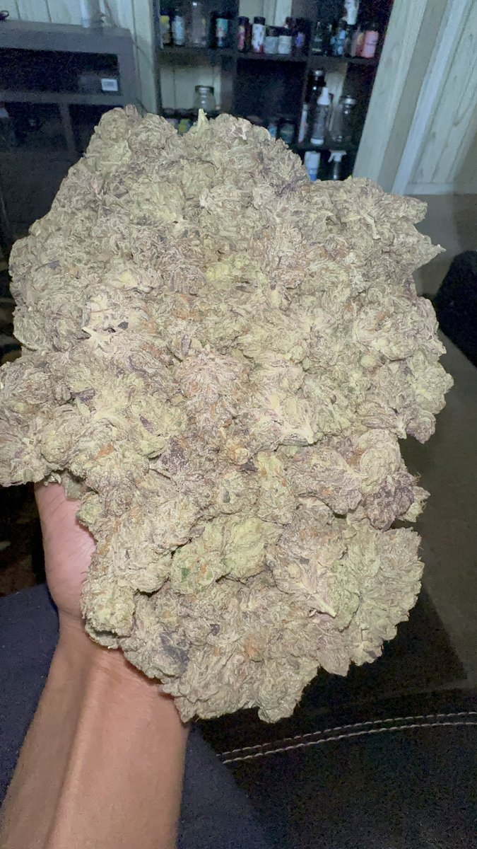 Sticky icky 🤤