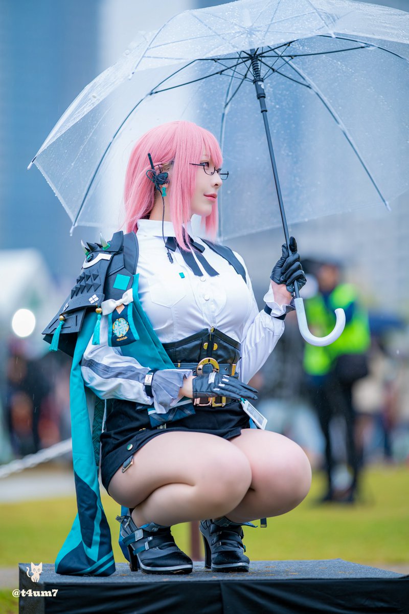 ꒰ ポンポン ꒱ 東京はギャルメイクしてないとこんな感じですね