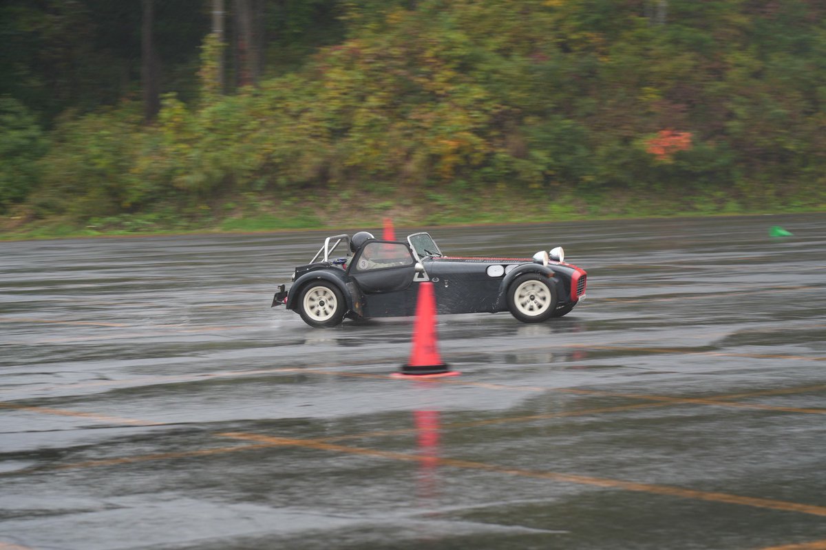 SOCJjp's tweet photo. SOCJ Slalom Training in HODAIGI を開催しています。
#caterhamsuperseven #lotussuperseven #socj #japan https://t.co/A70OYU1UAZ