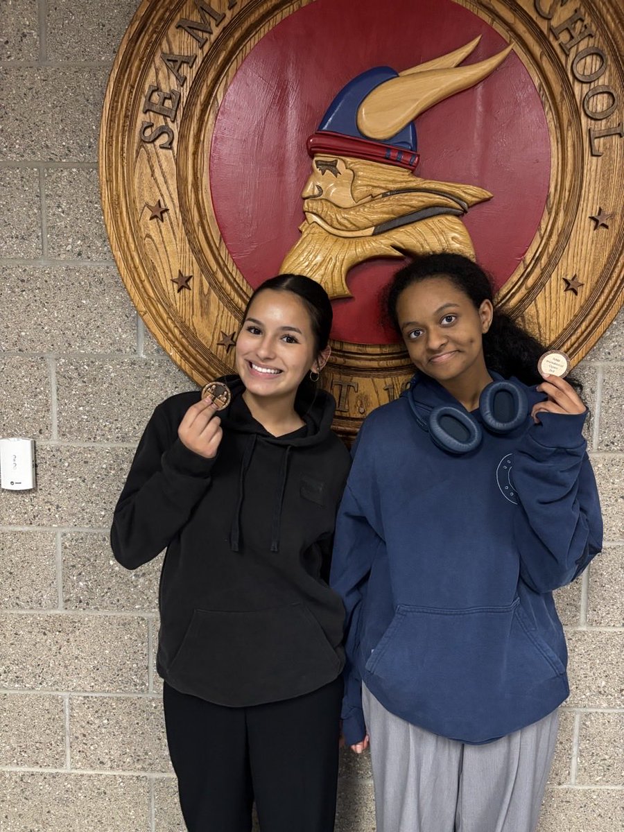 OE Hawk Talkers tweet media