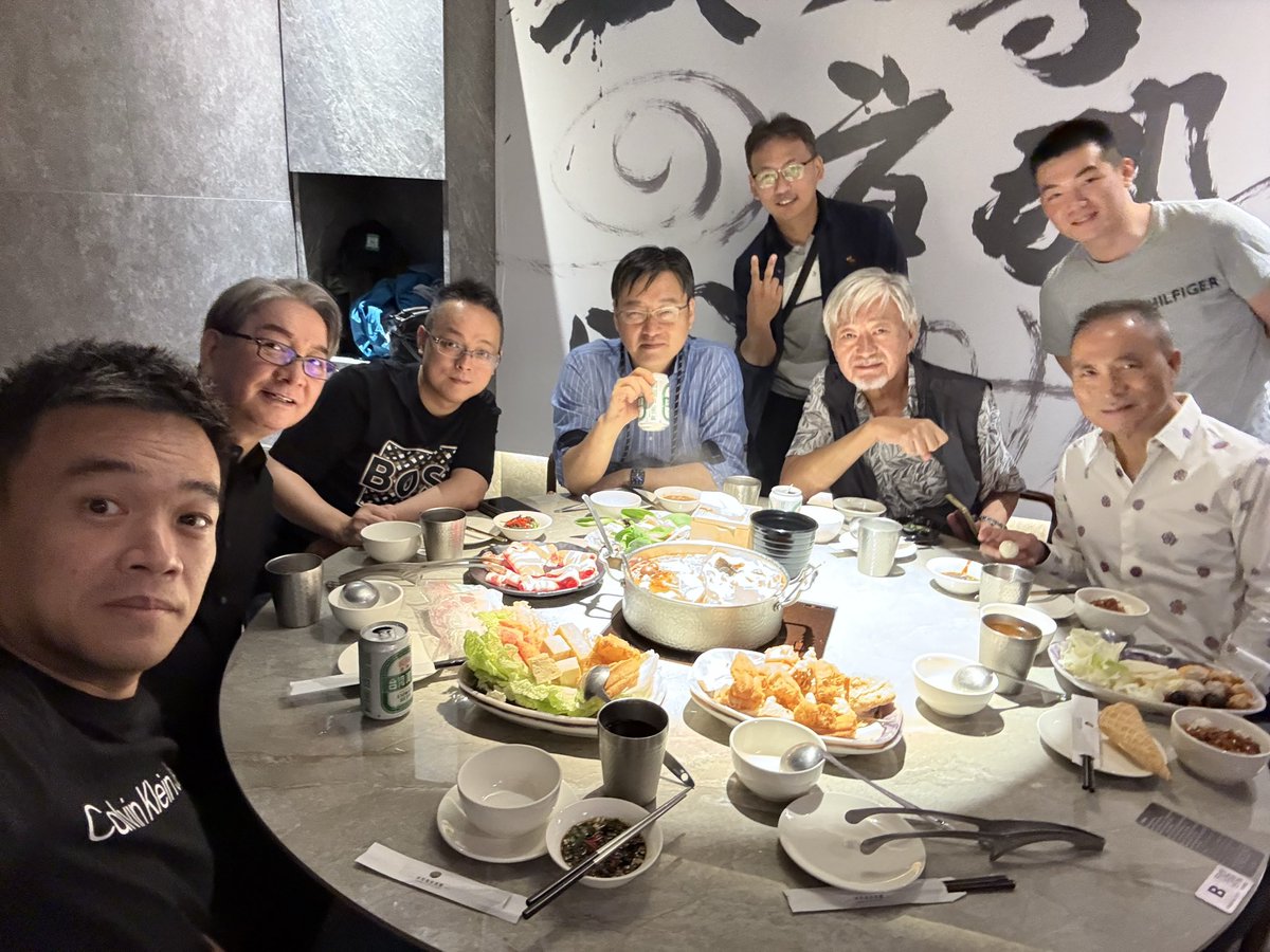 台北Gay parade一群台日好友看遊行吃火鍋紅樓喝酒