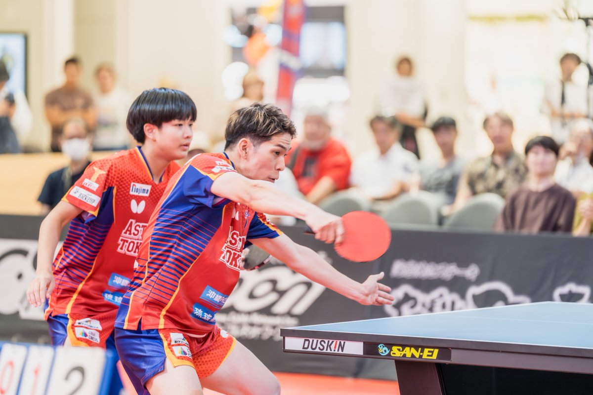 ryukyuasteeda's tweet image. 【📸 ASTEEDA PHOTO🔥】
🏓 10/18 Home Game ダブルスハイライト集
📣 【沖縄出身ペア】 #上江洲光志 & #坂井雄飛 ペアを“ベストショット”でお届け‼️👀✨
#琉球アスティーダ #卓球 #Tリーグ #王座奪還
