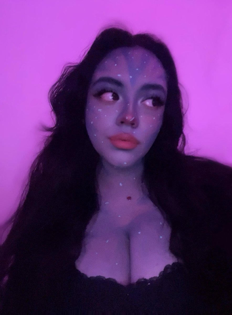 Dead by daylight?
twitch.tv/AndyeCanoV