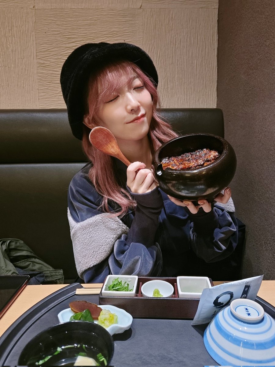 240y_k's tweet image. 