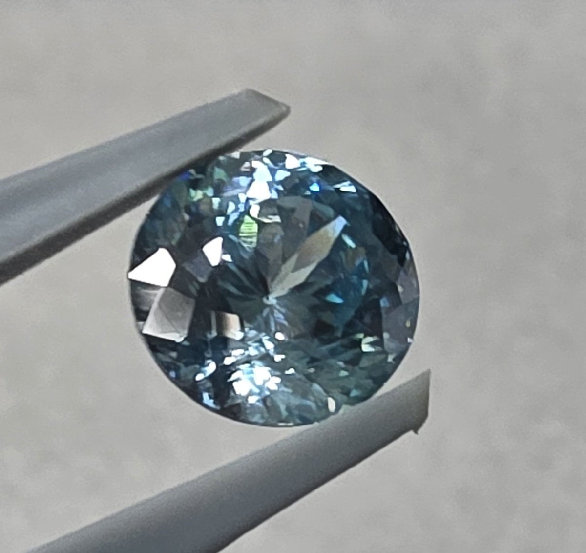 監修：米国宝石学会鑑定士(GIA G.G.）ピスラズリ K18 栗生のくろすけ