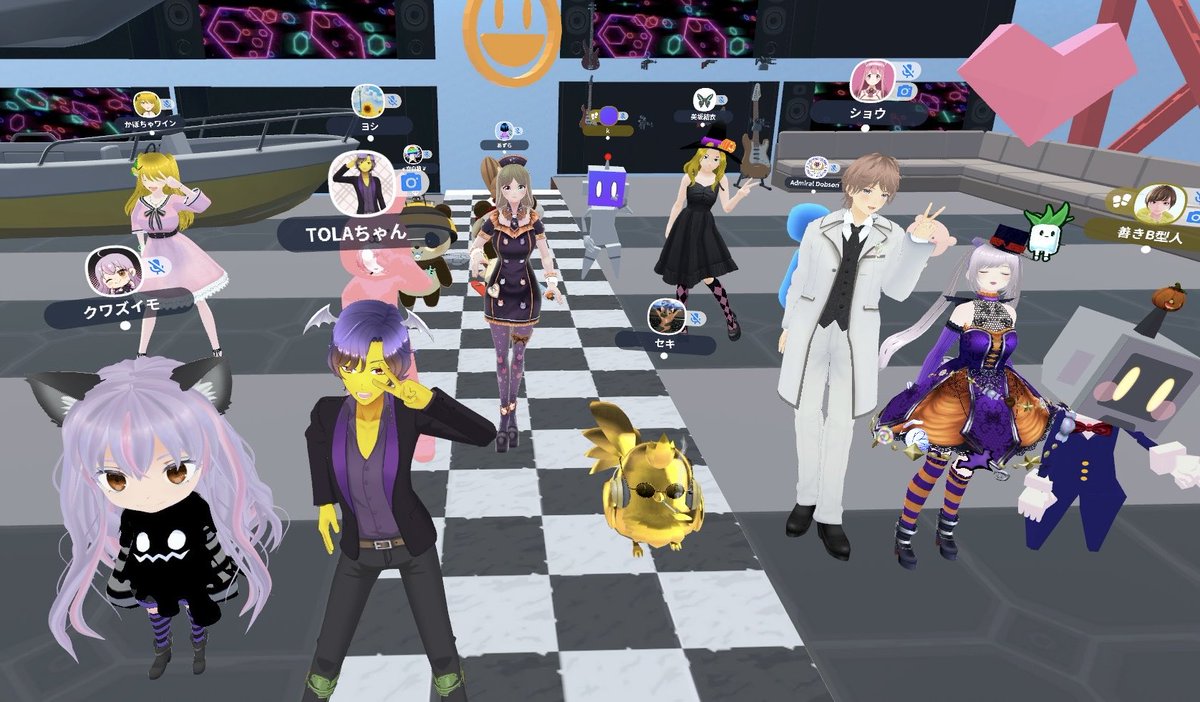 TOLA_cluster's tweet image. 毎晩　開催　TOLAちゃんのDJナイト
楽しい時間を共有できる人は幸せ〜！
今夜もやると思います！