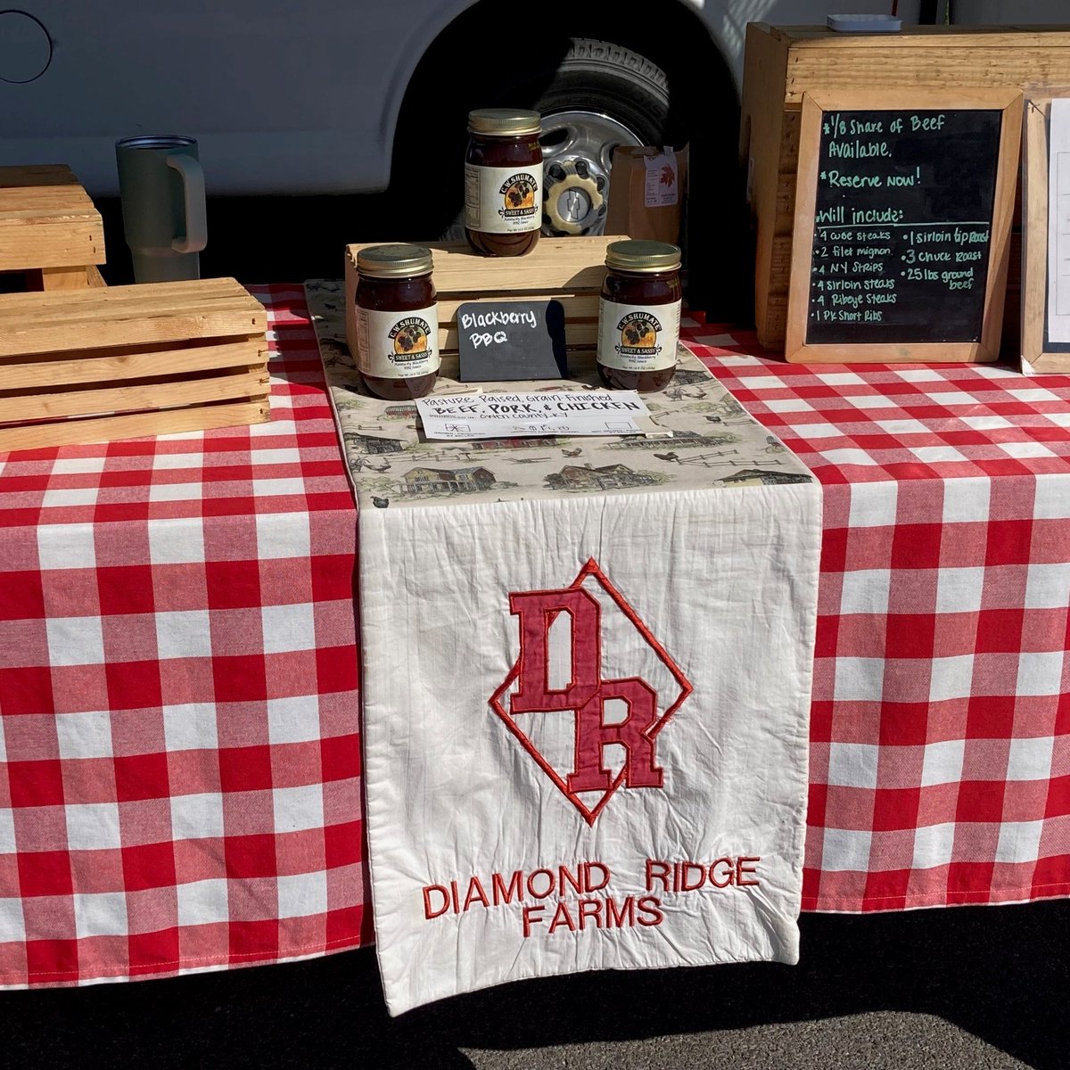 C.W. SHUMATE (@cwshumate) on Twitter photo Sunday, October 26th, wraps up the annual Lexington Farmers Market on Southland Drive. Visit our friends at Diamond Ridge Farm and pick up a jar of C.W. SHUMATE BBQ sauce as the outdoor season draws to a close.
#bbqsauce #cwshumate #shumate @kentuckyproud #kybeef <a href="/kybeef/">KY Beef Council</a> Sunday, October 26th, wraps up the annual Lexington Farmers Market on Southland Drive. Visit our friends at Diamond Ridge Farm and pick up a jar of C.W. SHUMATE BBQ sauce as the outdoor season draws to a close.
#bbqsauce #cwshumate #shumate @kentuckyproud #kybeef <a href="/kybeef/">KY Beef Council</a>