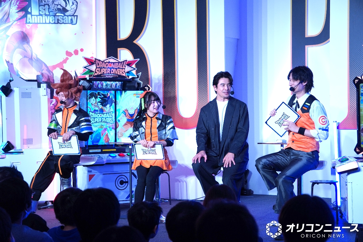 伊藤英明、ステージ上でゲーム体験し“奇声” ファンから“元気”もらうも