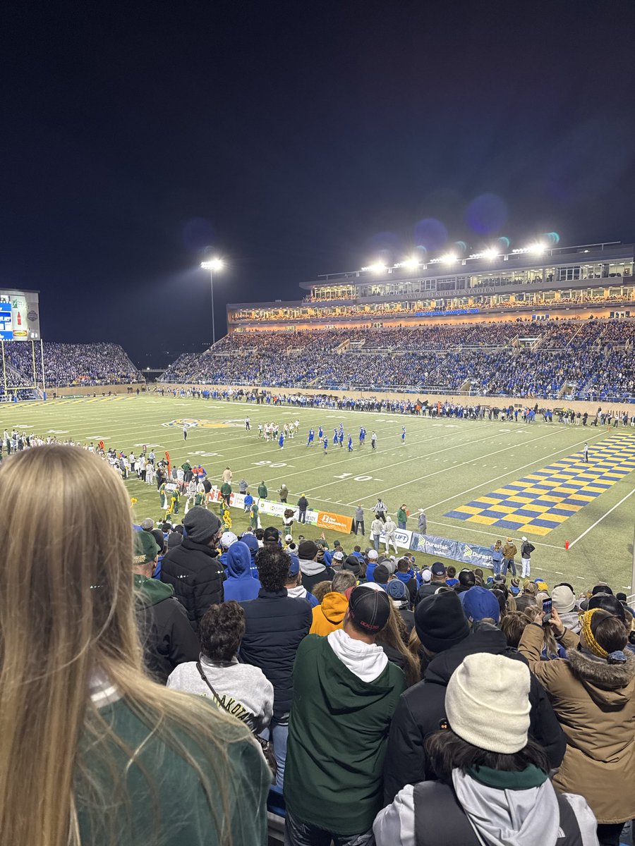 _chaseconner's tweet image. what an awesome night for Football

Awesome experience, awesome game, love this team @NDSUfootball 

8-0.