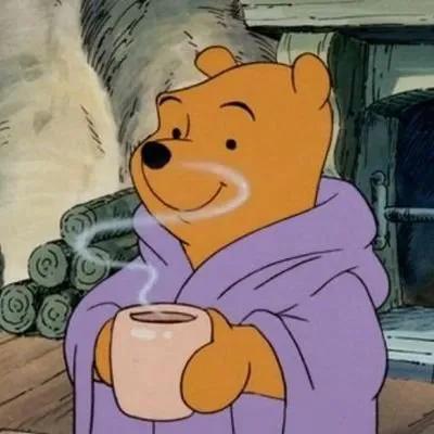 YoStoConTarabas's tweet image. PRONTA PER LA PIOGGIA, IL CIELO GRIGIO,LE FELPE, LE GIORNATE FREDDE, LE CIOCCOLATE CALDE E LE SERATE DI FILM DI AL CALDUCCIO