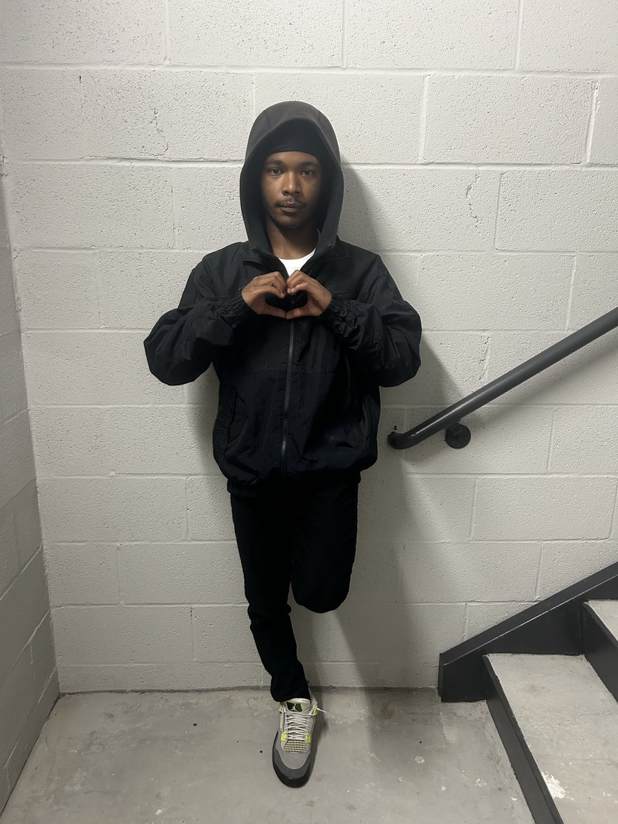 Slimeeball5_'s tweet photo. That’s it. That’s the post. https://t.co/NZhiEQwlNd