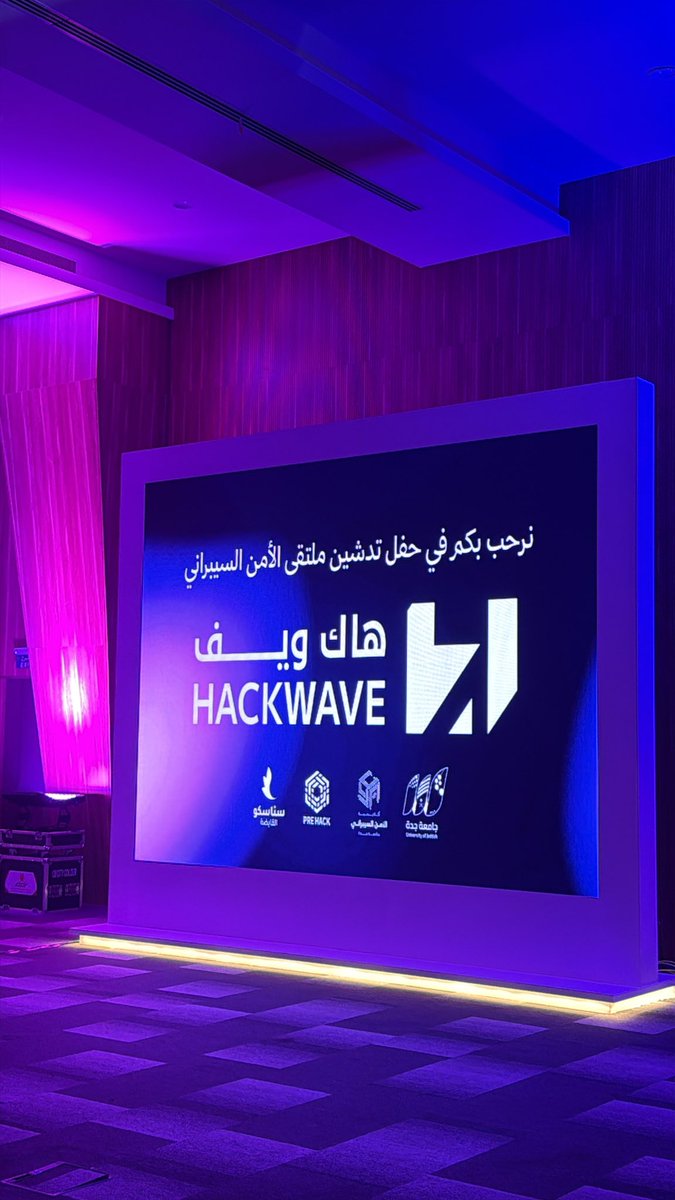 Eng_wasanfaiz's tweet image. تجارب تُلهم، وأحداث تُصنع منها البداية !
سعِدت بتلبية دعوة المتألقة م.منال السفياني @_Manal_Ibrahim🤍🌷 , لحضور الملتقى التقني الاضخم على مستوى الغربية #Hackwave25 ، يوم ملهم يزخر بالأفكار المبدعة والفرص الواعدة 🤍